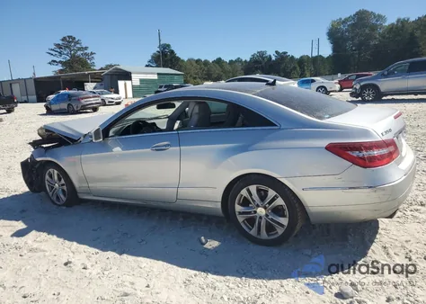2011 Mercedes-Benz E 350 from USA, damaged, VIN WDDKJ5GB3BF107835